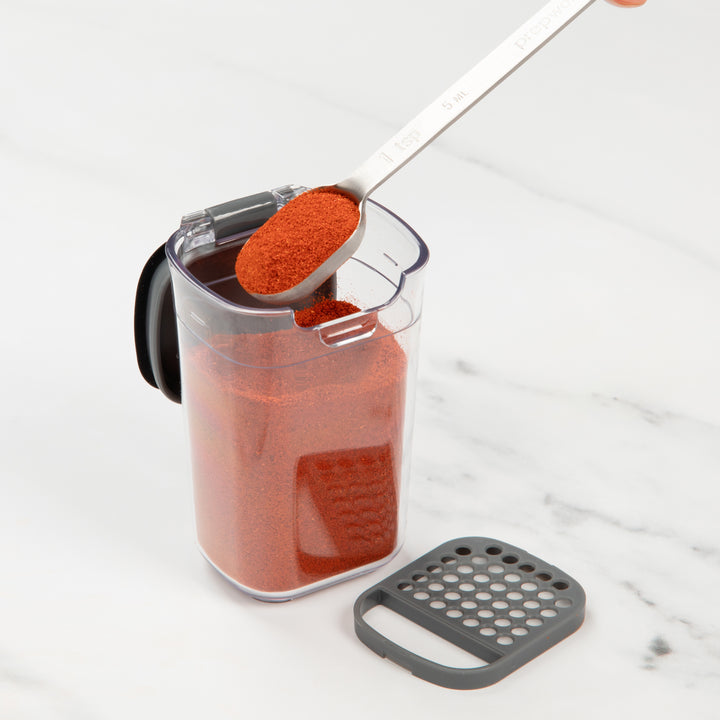 airtight spice jar with measuring spoon