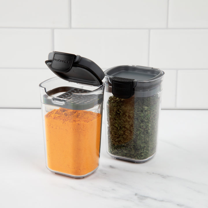 plastic airtight spice containers with spices